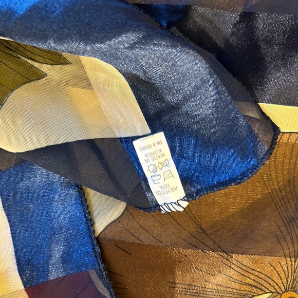 KOREAN LARGE FLORAL STRIPED SHEER OVERSIZED POLYESTER MADE IN KOREA VTG SCARF - Picture 4 of 5